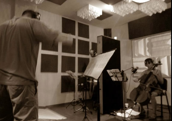 Música original de la película 'Bienvenido Brian' Comedia que trata sobre la identidad en el seno de una familia argentina con la llegada de un hijo con rasgos orientales genera un gran conflicto. Y, en realidad, en segunda o tercera generación aparece algún gen que quedó olvidado por ahí.  